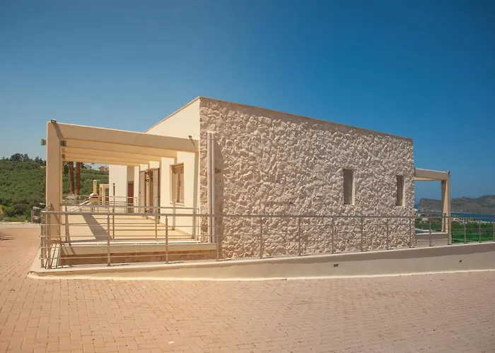 Villa Luxury 6-bedroom With Private Pool- Prigipessa La Canea