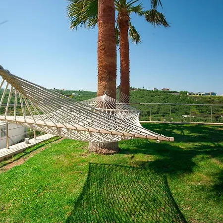 Luxury 6-bedroom With Private Pool- Prigipessa Chania (Crete)