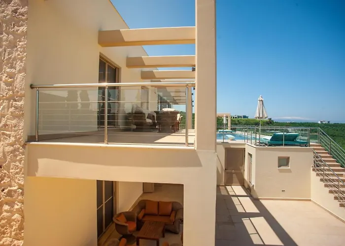 Luxury 6-bedroom With Private Pool- Prigipessa Villa Chania (Crete)