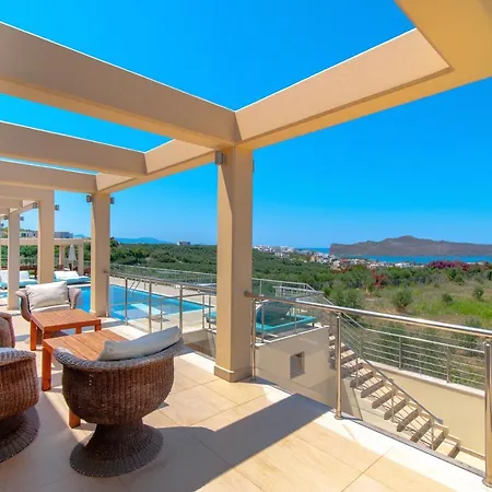 Luxury 6-bedroom With Private Pool- Prigipessa *