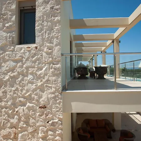 Luxury 6-bedroom With Private Pool- Prigipessa