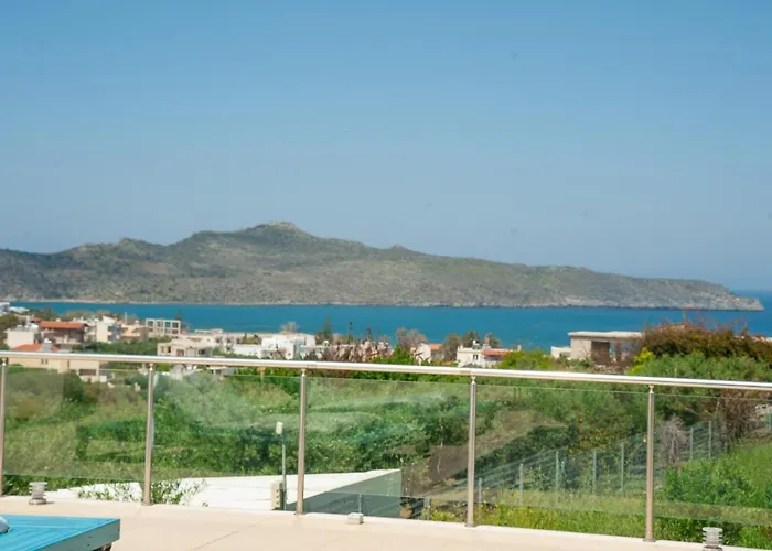 Luxury 6-bedroom With Private Pool- Prigipessa Villa Chania (Crete)
