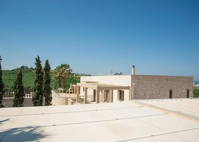 Luxury 6-bedroom With Private Pool- Prigipessa * Chania (Crete)